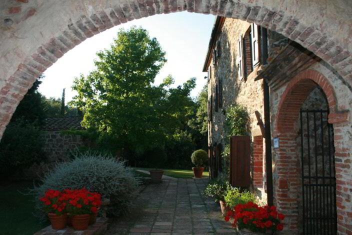 Podere Gli Oppi Toscana Villa Petroio Luaran gambar