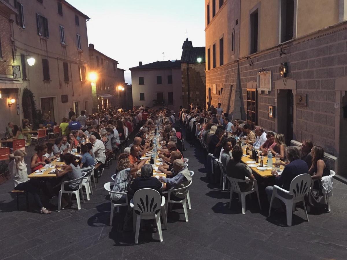 Podere Gli Oppi Toscana Villa Petroio Luaran gambar