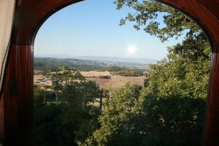 Podere Gli Oppi Toscana Villa Petroio Luaran gambar